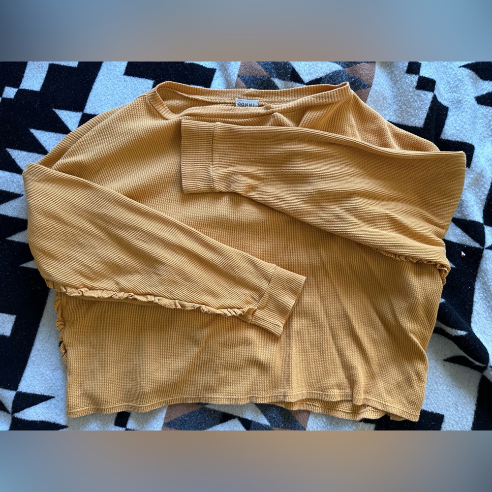 Donnie yellow waffle shirt with fringe